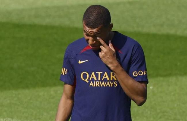”除了名人效应之外，《哪吒2》的上映引起了很多影迷和观众的关注。