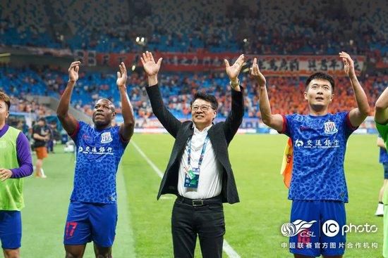 李文彬为保若兰发现MI6阴谋的同时，潘志昂为争财产不惜杀害至亲，李文彬势要平定一切纷乱。