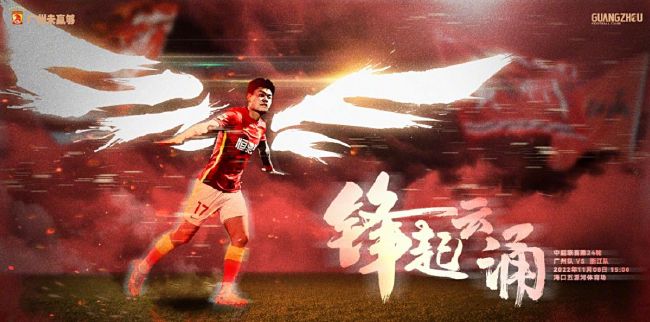 阿曼达·塞弗里德与男友出街 雪天遛狗恩爱十足 2013-12-19 当地时间12月17日，纽约，阿曼达·塞弗里德与男友贾斯汀·朗一起出街遛狗，当天纽约下着大雪，阿曼达和贾斯汀都是羽绒服和毛线帽全副武装，但带着手套的两个人仍然手牵手，恩爱溢于言表。
