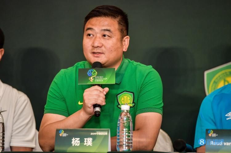 很明显，邬君梅和她的美国丈夫，在有意识地拍摄一部好莱坞式的中国电影，电影镜头更多是表现一个外国人眼里的上海以及上海 《无所不能》6月5日上映 发布“因为爱情”版海报 2019-05-20 印度年度口碑力作《无所不能》5月20日发布了“因为爱情”版海报及预告片，在5月20日这样甜蜜的日子里，发出爱的告白，也同样传达了罗汉和苏普丽雅这对“天选恋人”对于爱情至死不渝的忠贞态度。
